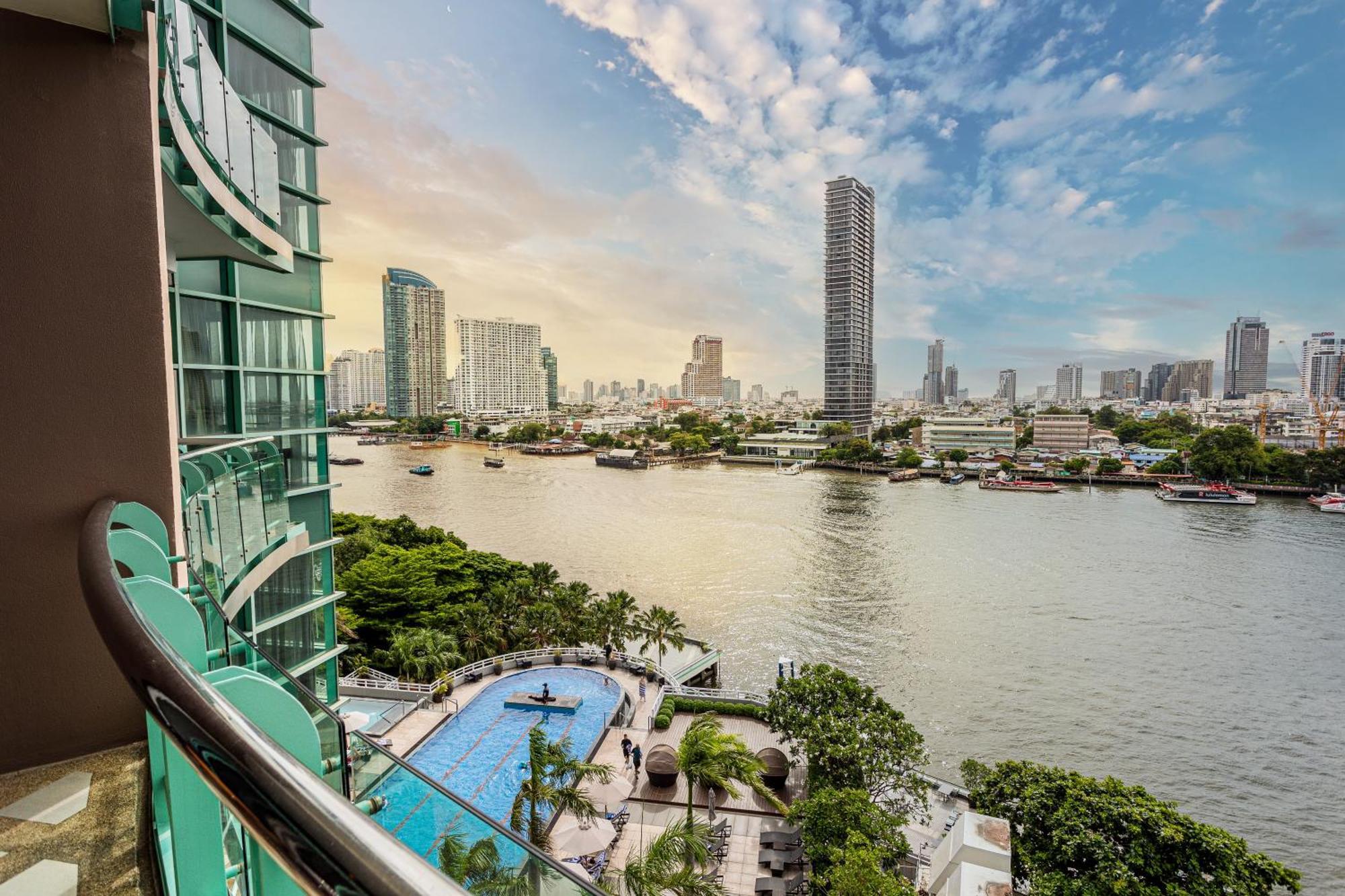 Chatrium Riverside Khách sạn 5*